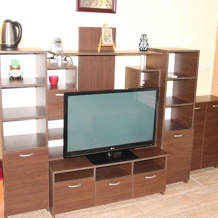 גולדן סנדס Complex Ruzh Apartments מראה חיצוני תמונה