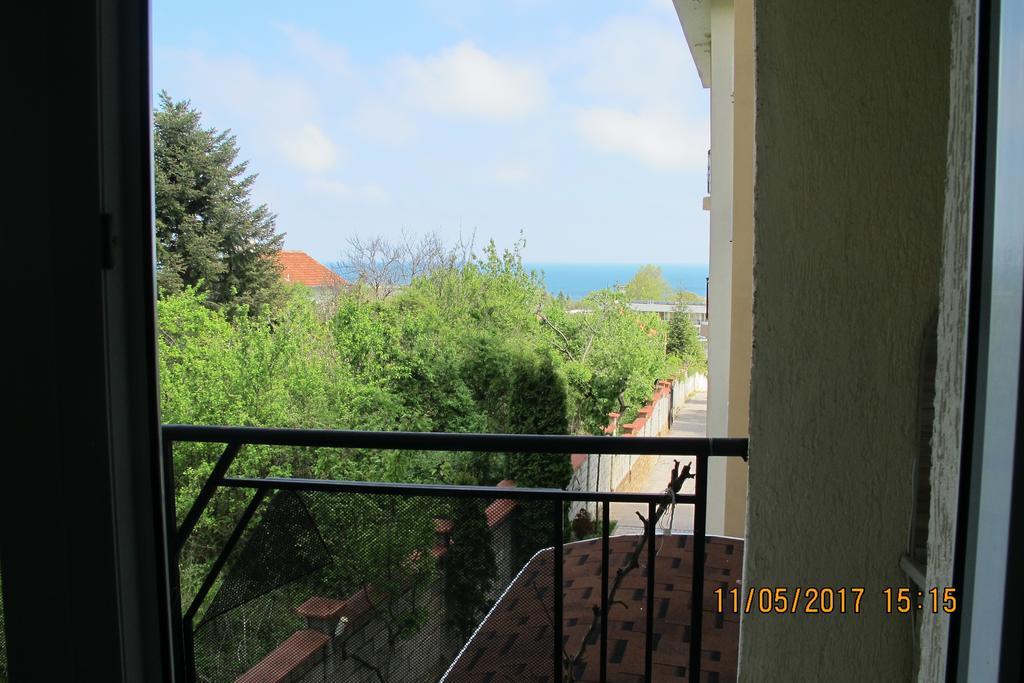 גולדן סנדס Complex Ruzh Apartments מראה חיצוני תמונה