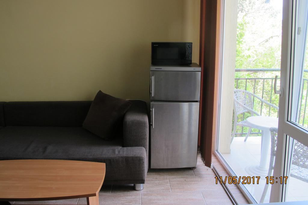 גולדן סנדס Complex Ruzh Apartments מראה חיצוני תמונה