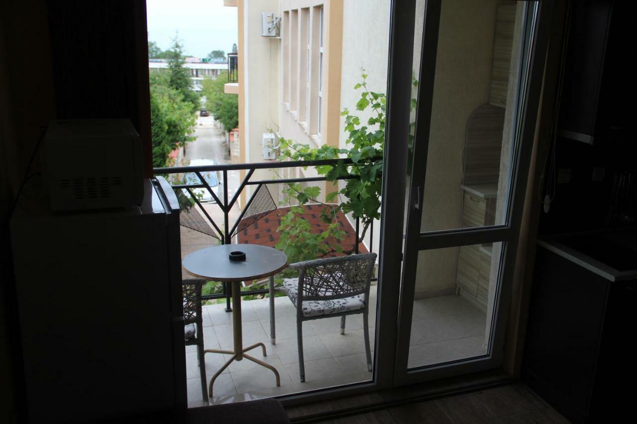 גולדן סנדס Complex Ruzh Apartments מראה חיצוני תמונה