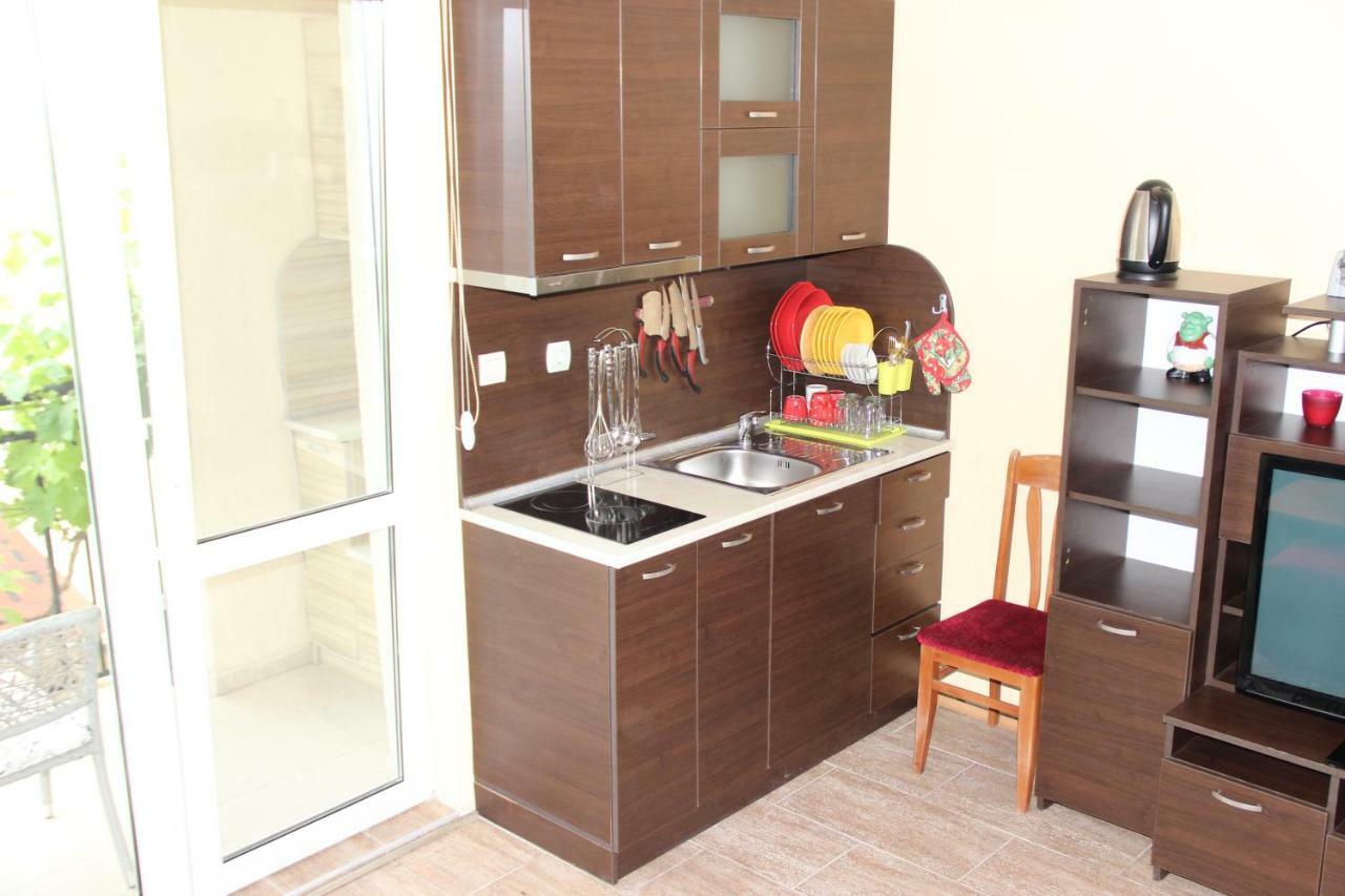 גולדן סנדס Complex Ruzh Apartments מראה חיצוני תמונה